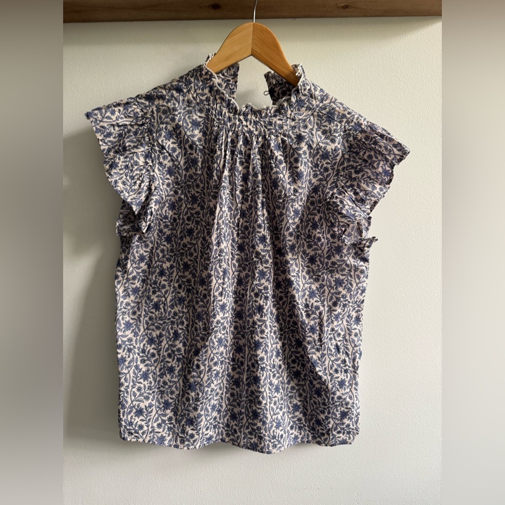 THML Black and White Flutter Sleeve Blouse